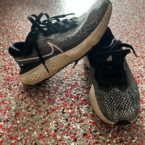 Nike Black and White Running Shoes